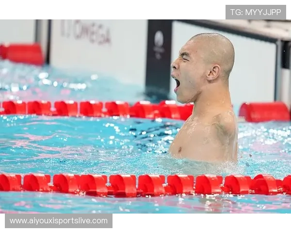 沃尔什以50米蝶泳单项第三成绩彰显惊人速度实力展示绝对优势