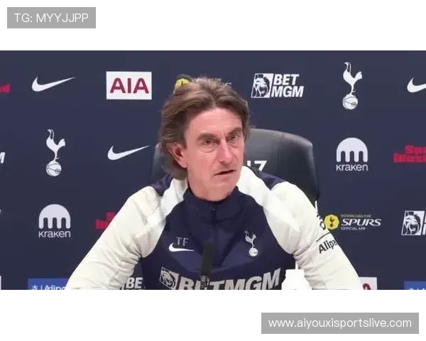 球迷公开嘲讽主帅弗兰克,热刺内部压力外部化 球迷公开嘲讽主帅弗兰克,热刺内部压力外部化